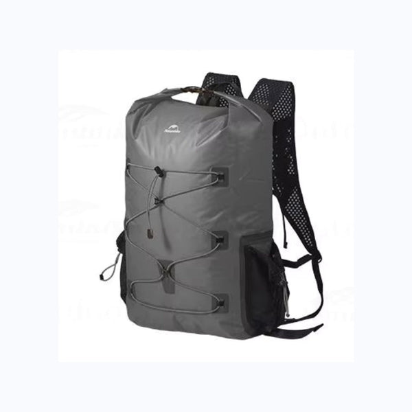 Mochila impermeable de 25 litros.